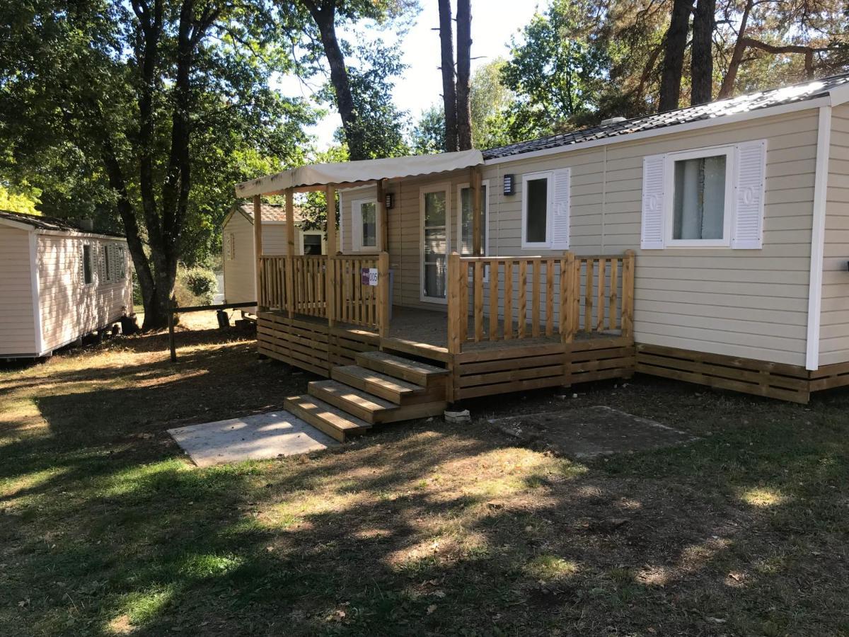 Mobil Home Xxl2 4 Chambres - Camping Chateau La Foret Saint-Julien-des-Landes Eksteriør billede