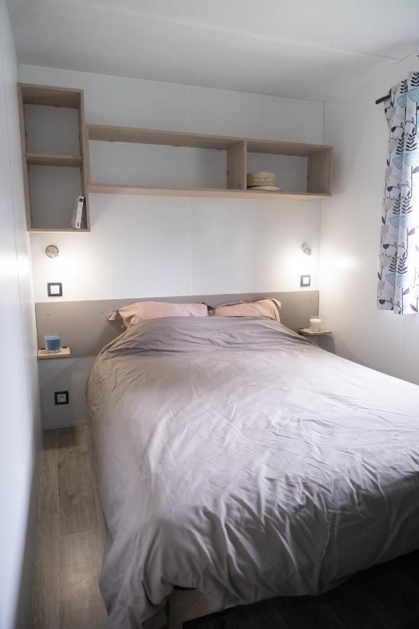 Mobil Home Xxl2 4 Chambres - Camping Chateau La Foret Saint-Julien-des-Landes Eksteriør billede